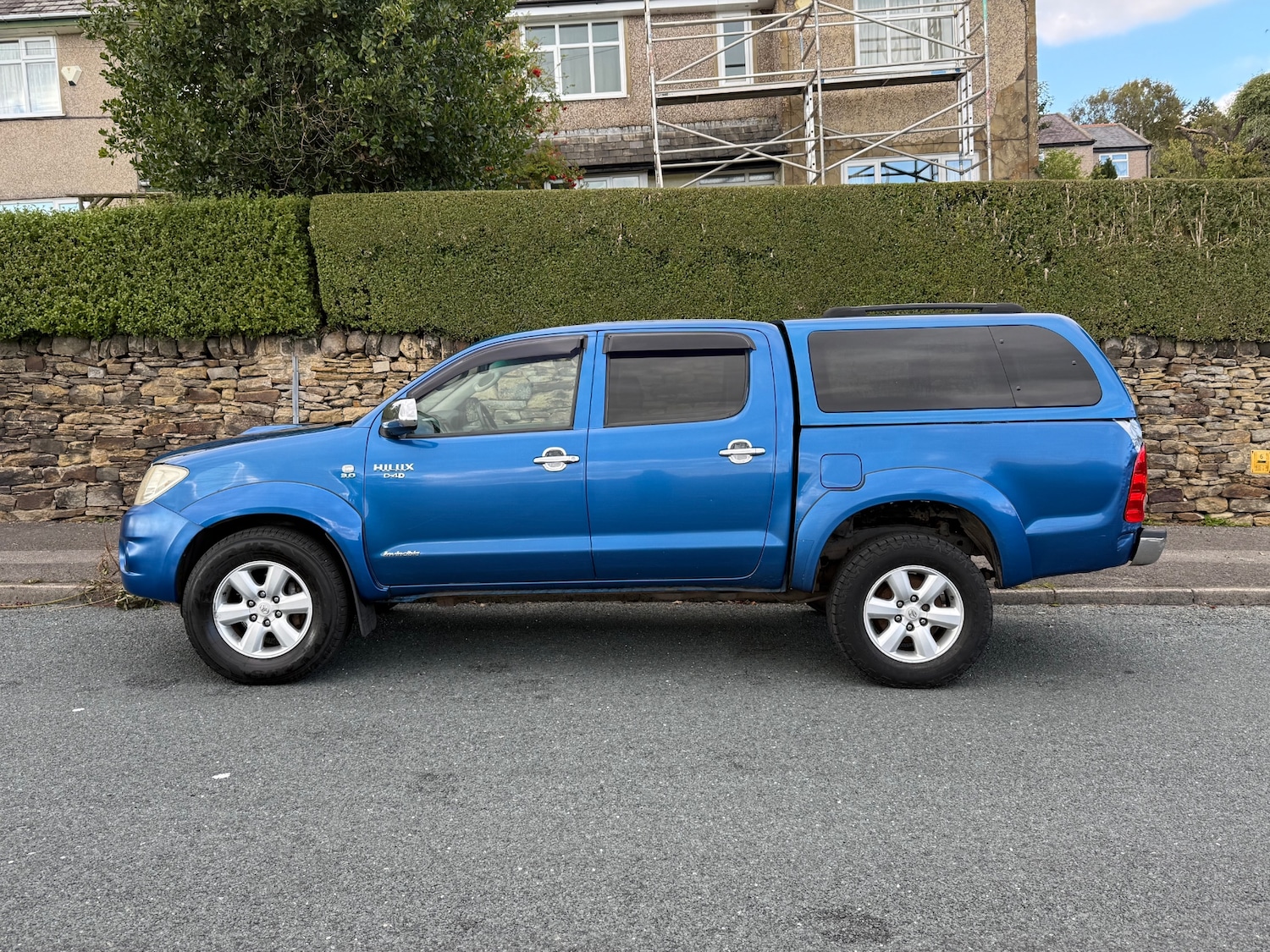 Used Toyota Hilux 2009 for sale - 76020179: Photo 2