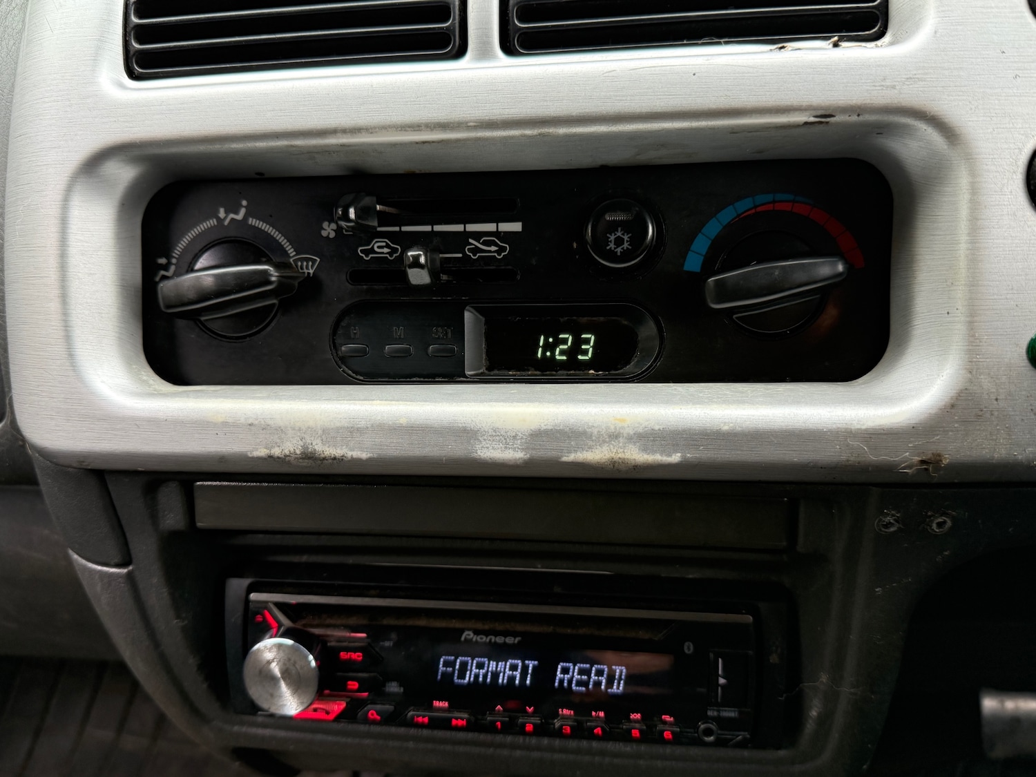 Used Mitsubishi L200 2004 for sale - 76276088: Photo 9