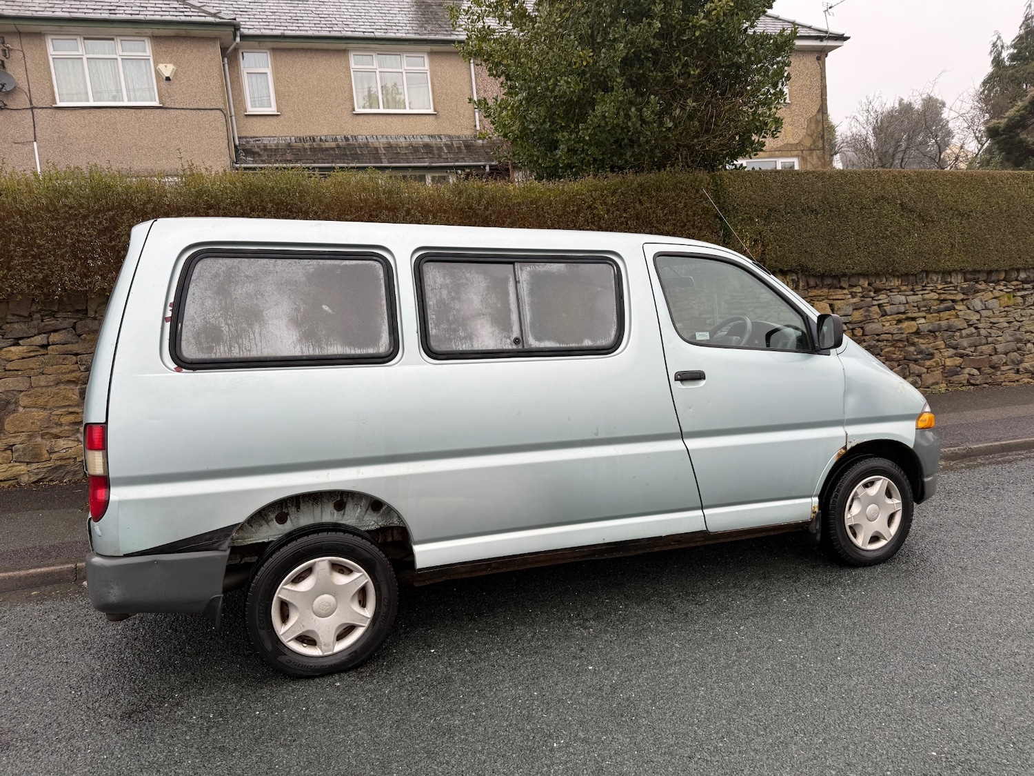 Used Toyota HiAce 1999 for sale - 77233962: Photo 6