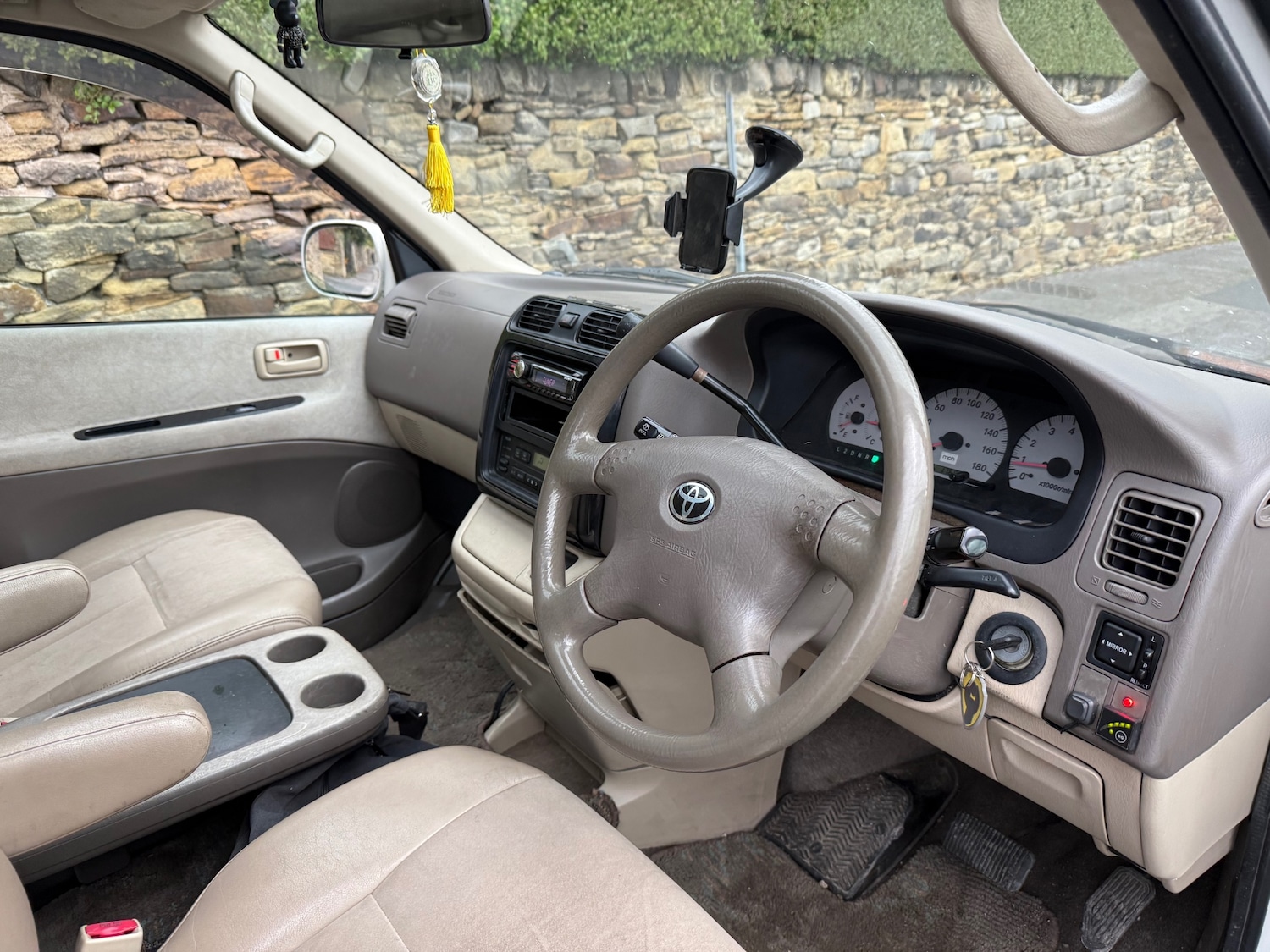 Used Toyota HiAce 2012 for sale - 76020153: Photo 9