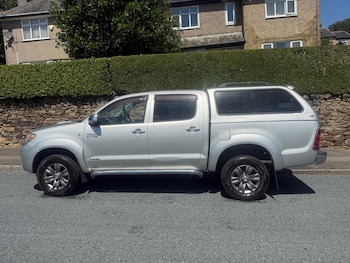 Used Toyota Hilux 2007 for sale - 75260101: Photo