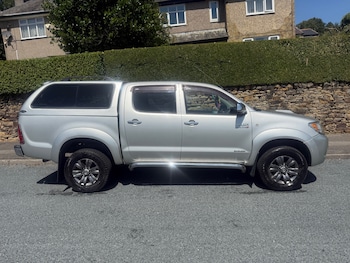 Used Toyota Hilux 2007 for sale - 75260101: Photo