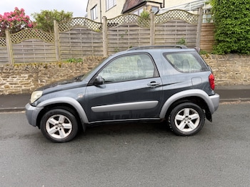 Used Toyota RAV4 2004 for sale - 78417552: Photo