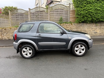 Used Toyota RAV4 2004 for sale - 78417552: Photo