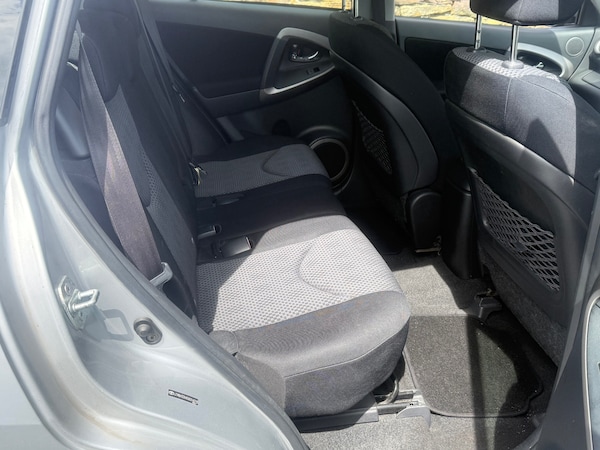 Used Toyota RAV4 2006 for sale - 75113823: Photo 10