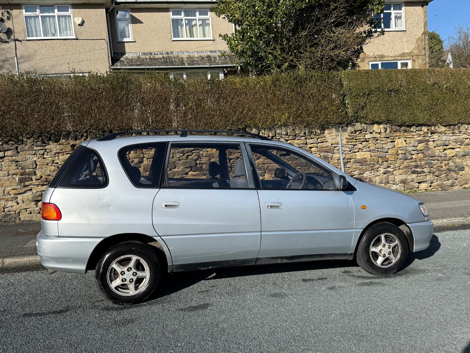 Used Toyota Picnic 1997 for sale - 77893573: Photo 6