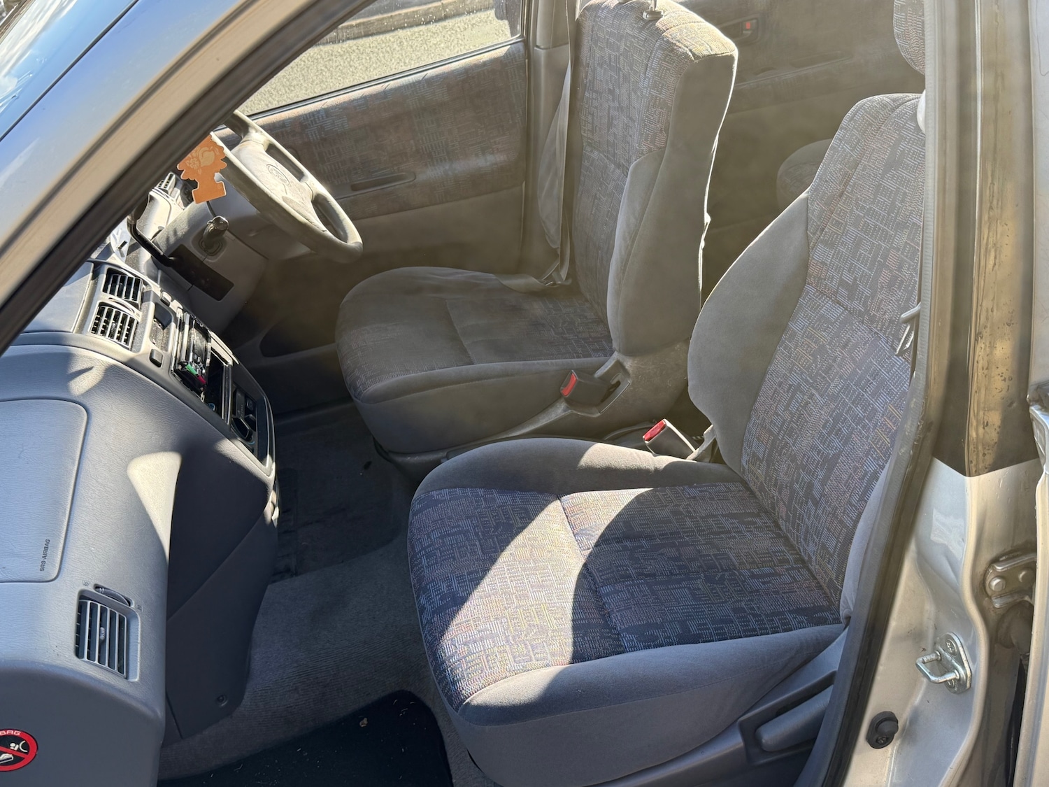 Used Toyota Picnic 1997 for sale - 77893573: Photo 9