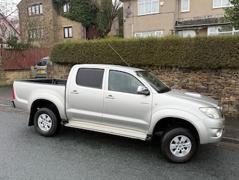 Used Toyota Hilux 2009 for sale - 76758989: Photo