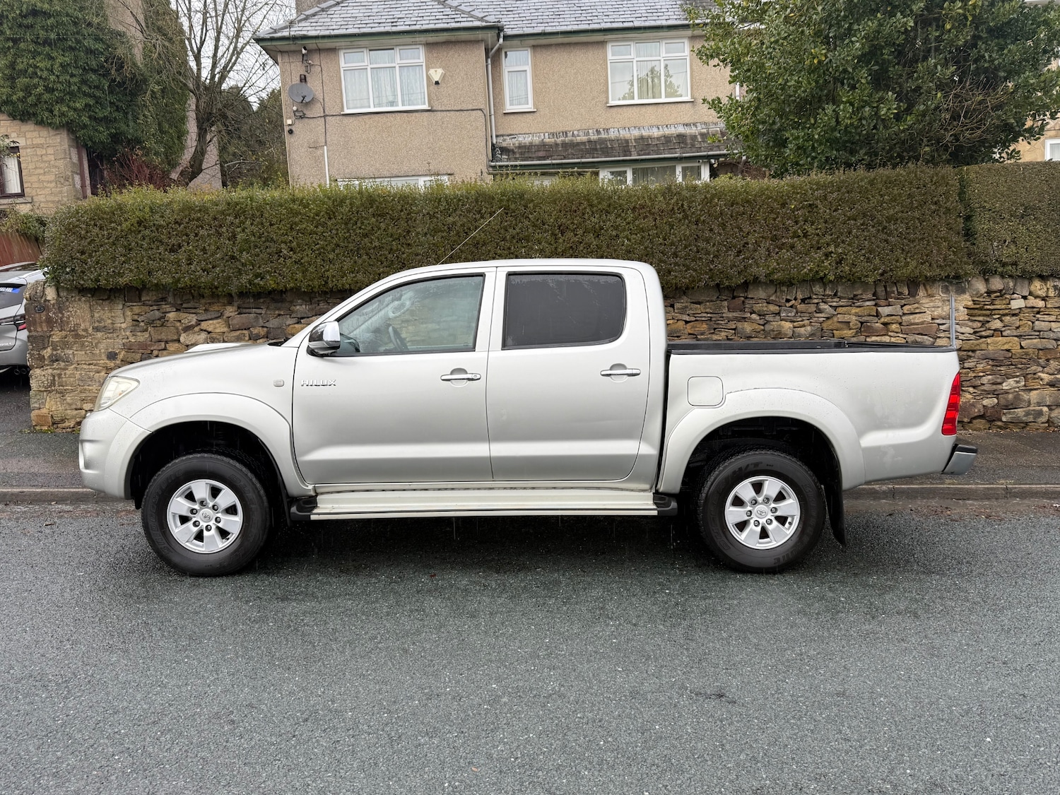 Used Toyota Hilux 2009 for sale - 76758989: Photo 3