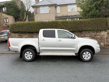 Used Toyota Hilux 2009 for sale - 76758989: Photo