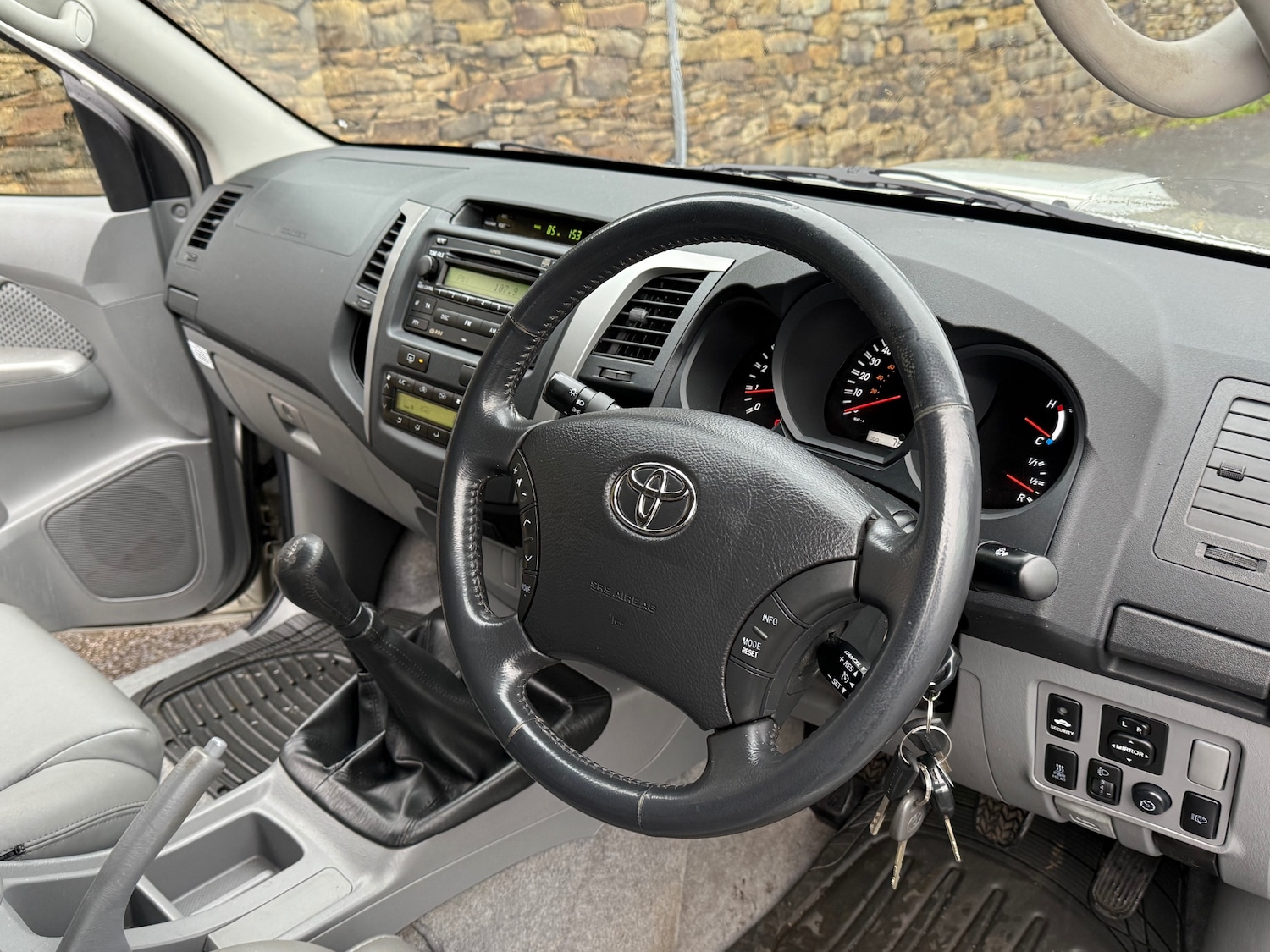 Used Toyota Hilux 2009 for sale - 76758989: Photo 9