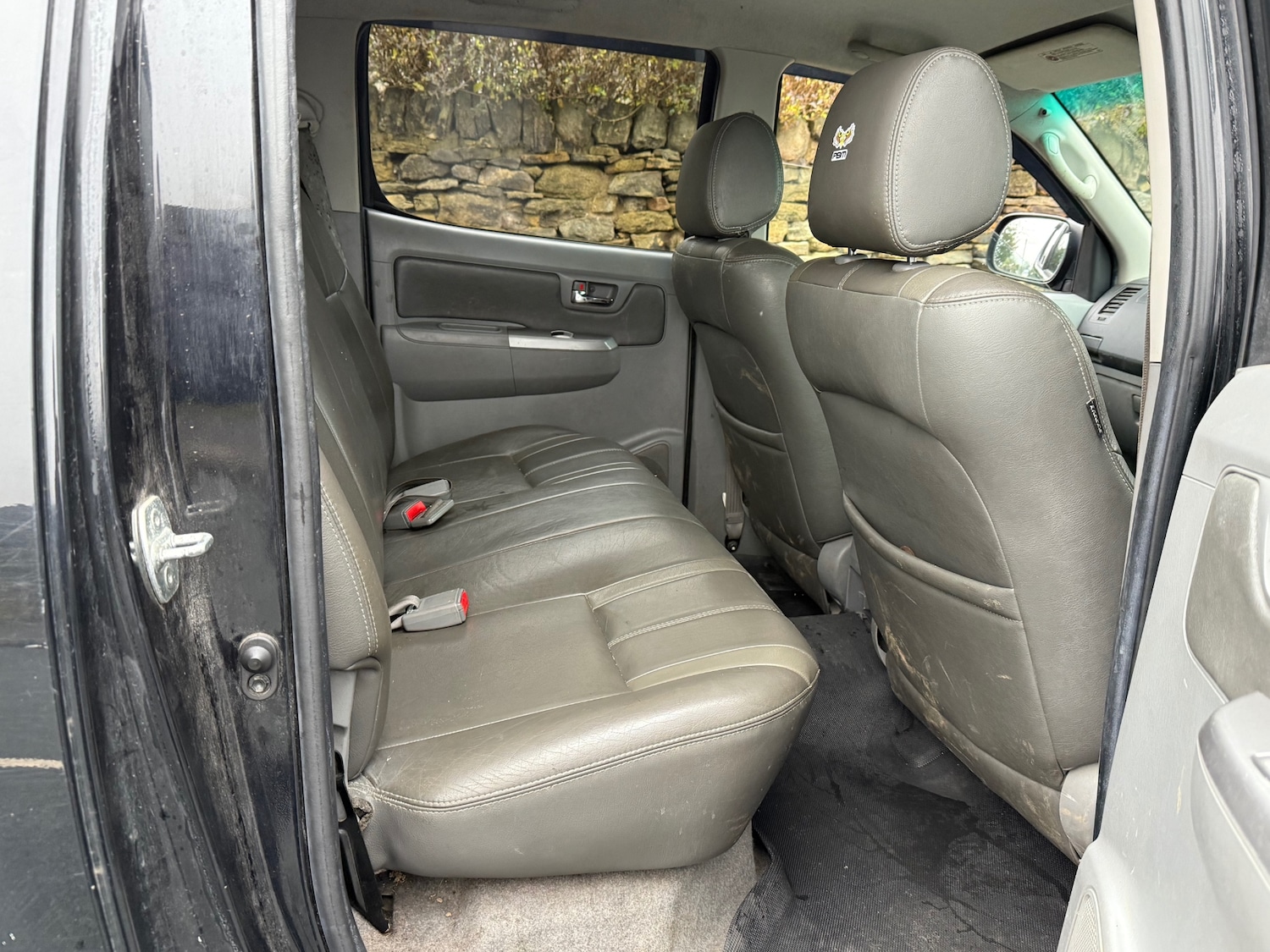 Used Toyota Hilux 2010 for sale - 77025925: Photo 10