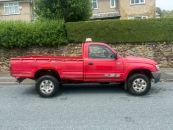 Used Toyota Hilux 2004 for sale - 75039603: Photo