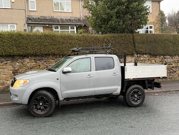 Used Toyota Hilux 2007 for sale - 76640373: Photo