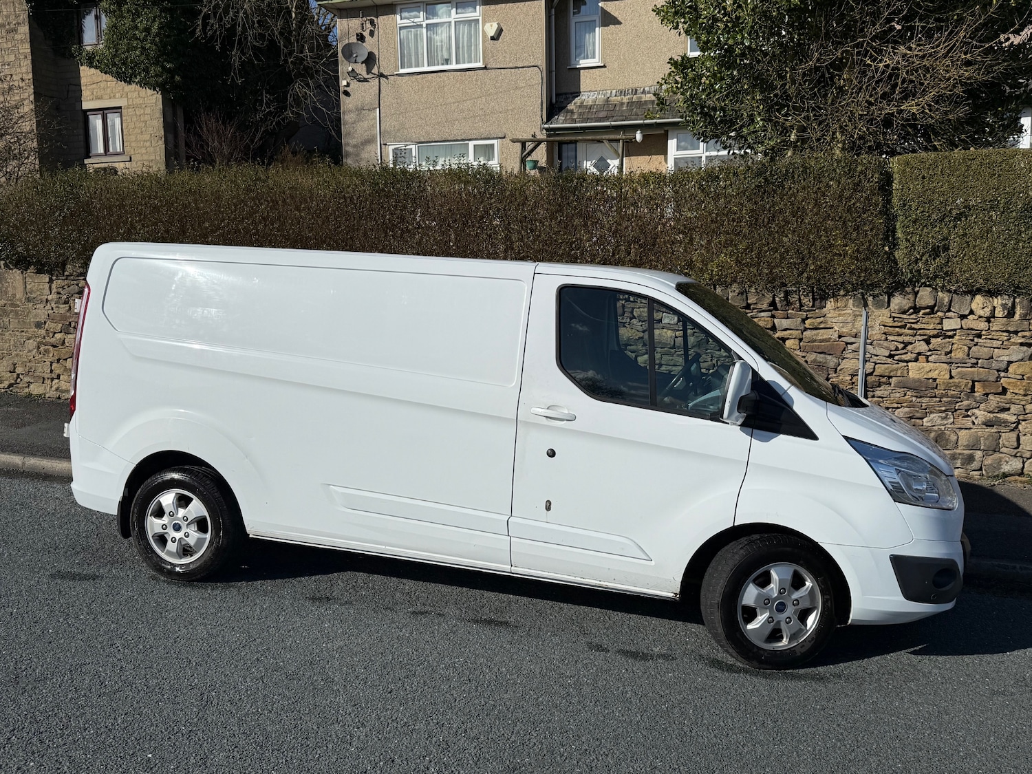 Used Ford Transit Custom 2017 for sale - 77890190: Photo 1