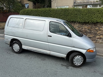 2005 (05) - POWER VAN 280 GS X-TRA D4-D MANUAL DIESEL SILVER