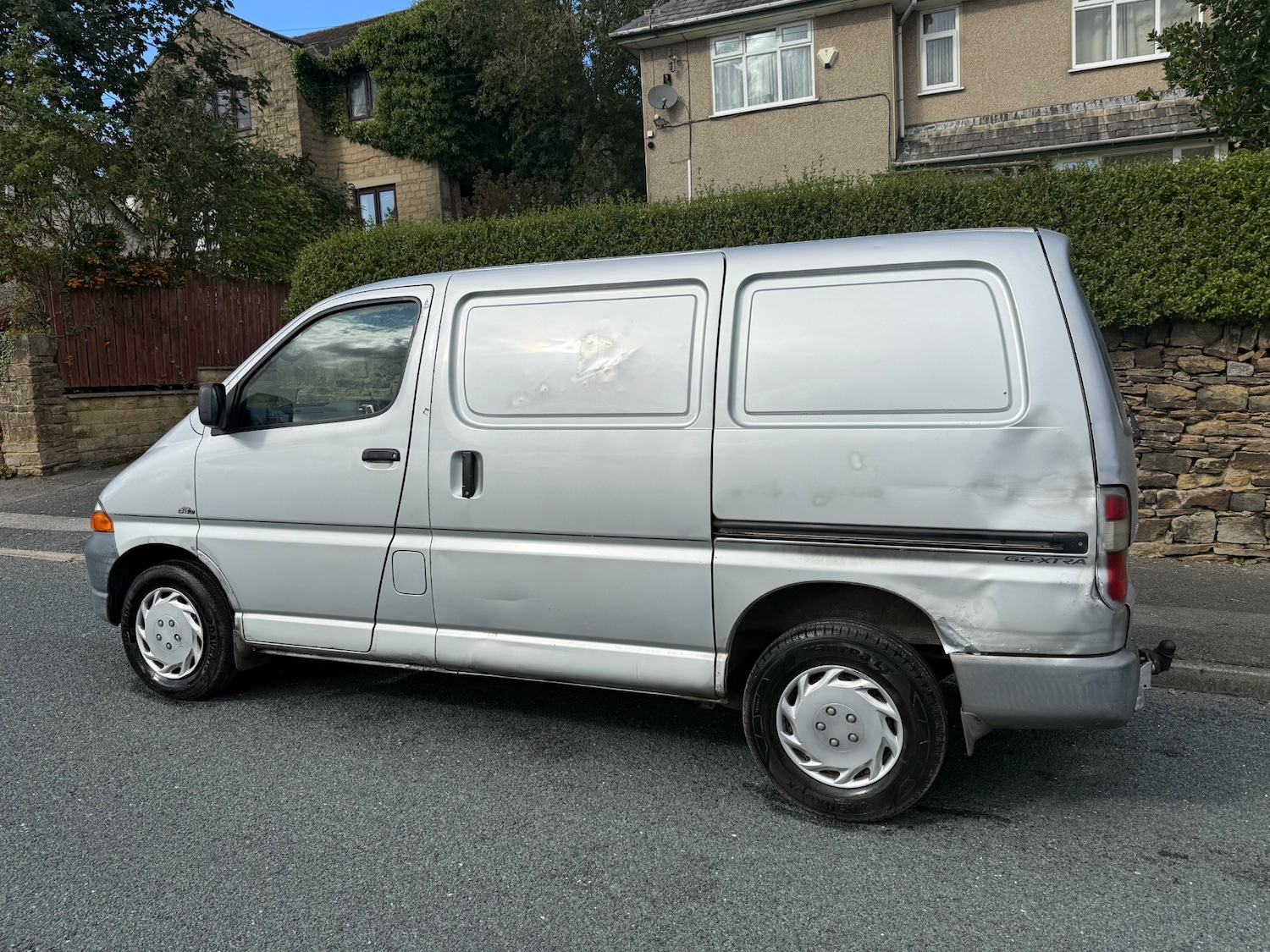 Used Toyota HiAce 2005 for sale - 76020176: Photo 5