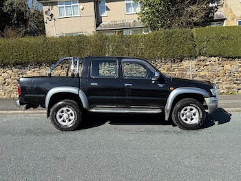 Used Toyota Hilux 2002 for sale - 78148539: Photo