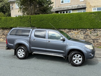 Used Toyota Hilux 2011 for sale - 78480905: Photo