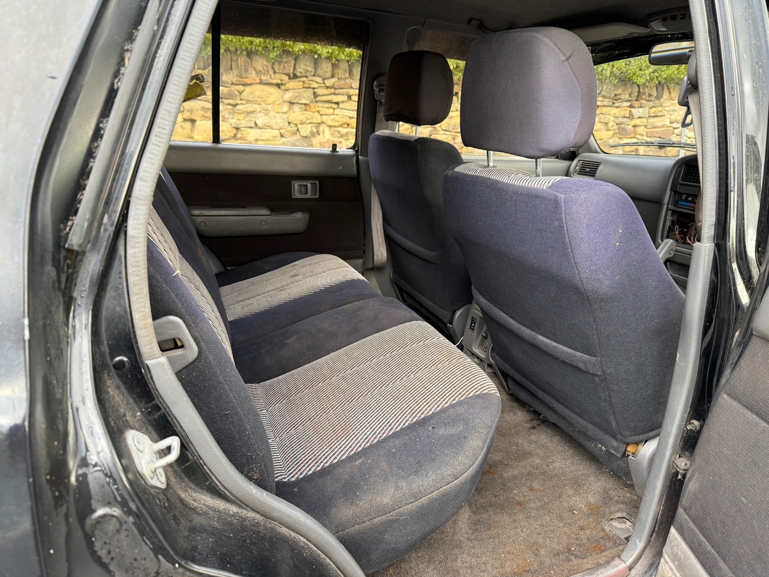 Used Toyota Hilux 2004 for sale - 76374812: Photo 10