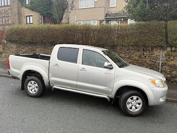 Toyota Hilux feature image