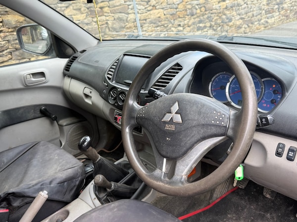 Used Mitsubishi L200 2008 for sale - 73454654: Photo 9