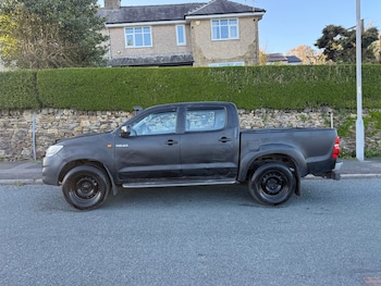 Used Toyota Hilux 2012 for sale - 78333963: Photo
