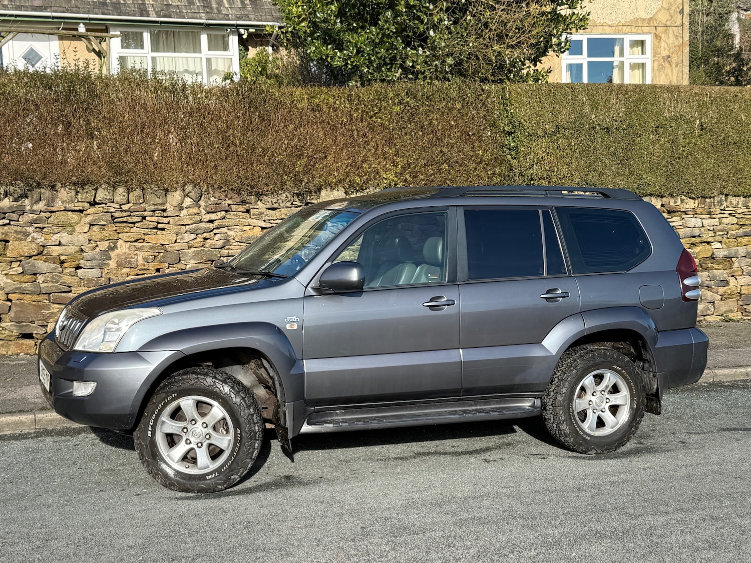 Used Toyota Land Cruiser 2005 for sale - 77558788: Photo 2