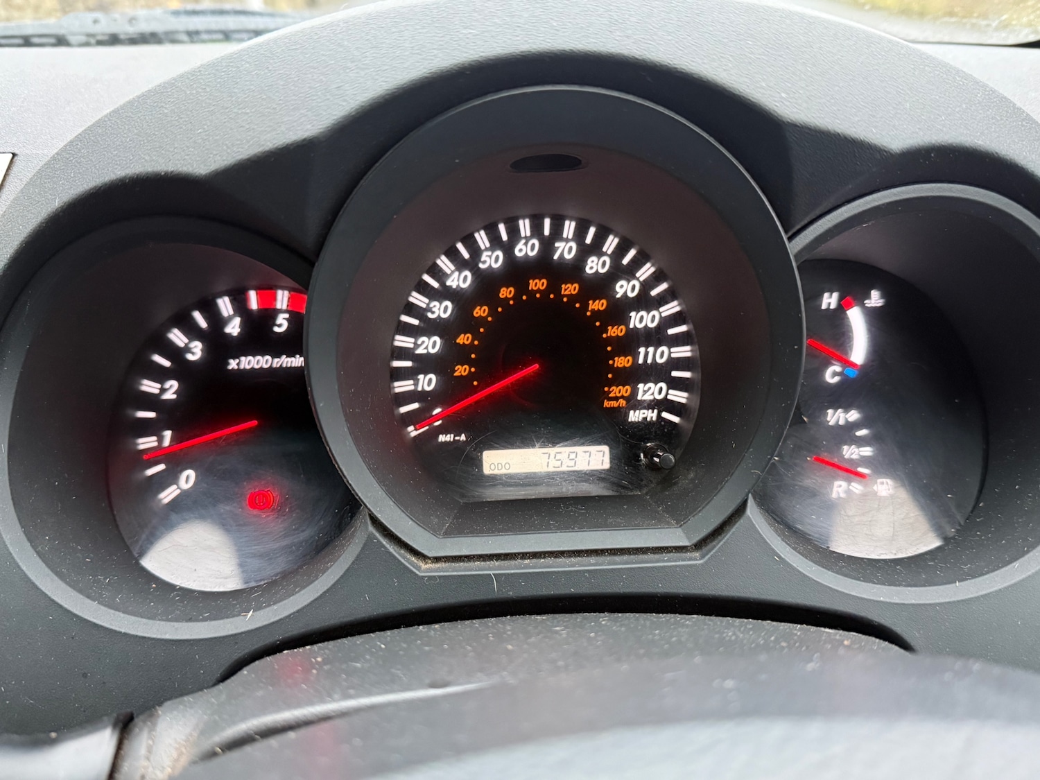 Used Toyota Hilux 2010 for sale - 76758988: Photo 13