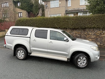 Used Toyota Hilux 2010 for sale - 76758988: Photo