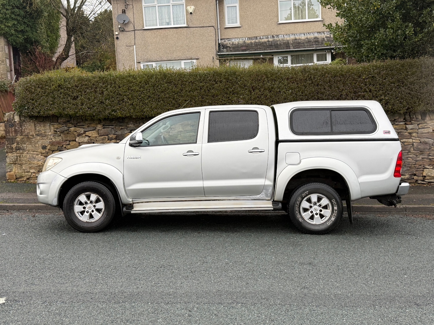 Used Toyota Hilux 2010 for sale - 76758988: Photo 3