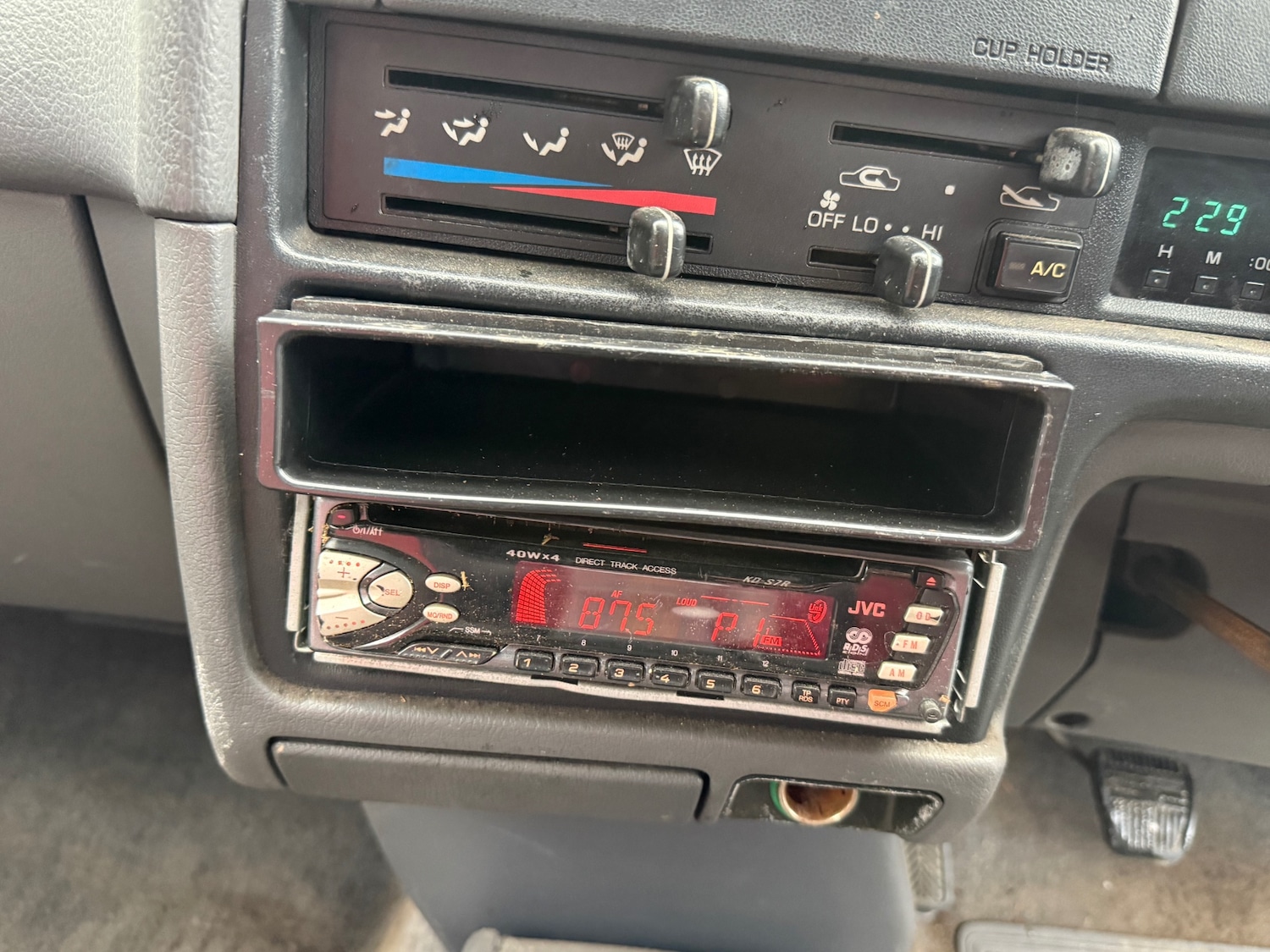 Used Toyota Hilux 2000 for sale - 77893574: Photo 11