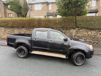 Toyota Hilux feature image