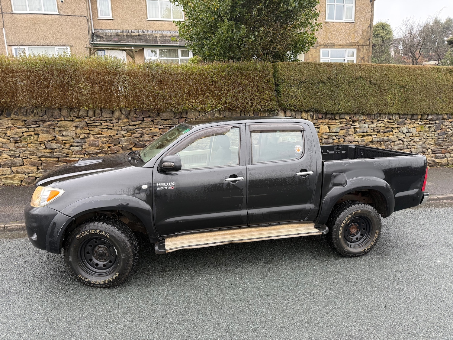 Used Toyota Hilux 2006 for sale - 77310529: Photo 2