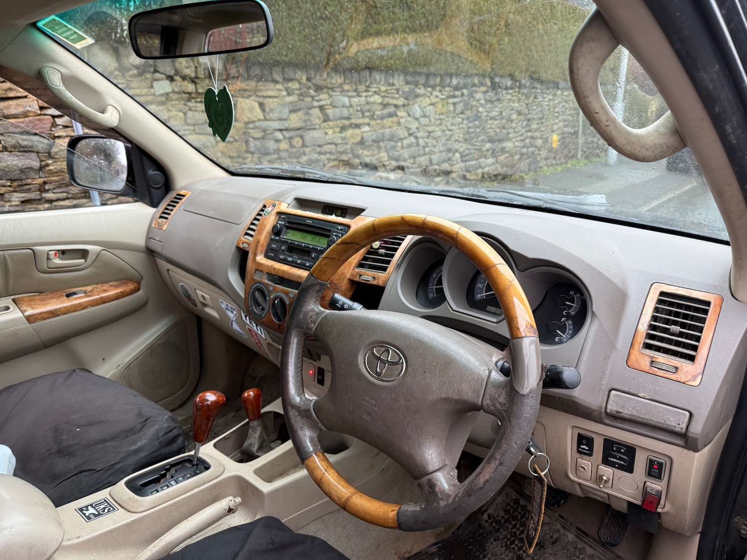 Used Toyota Hilux 2006 for sale - 77310529: Photo 9
