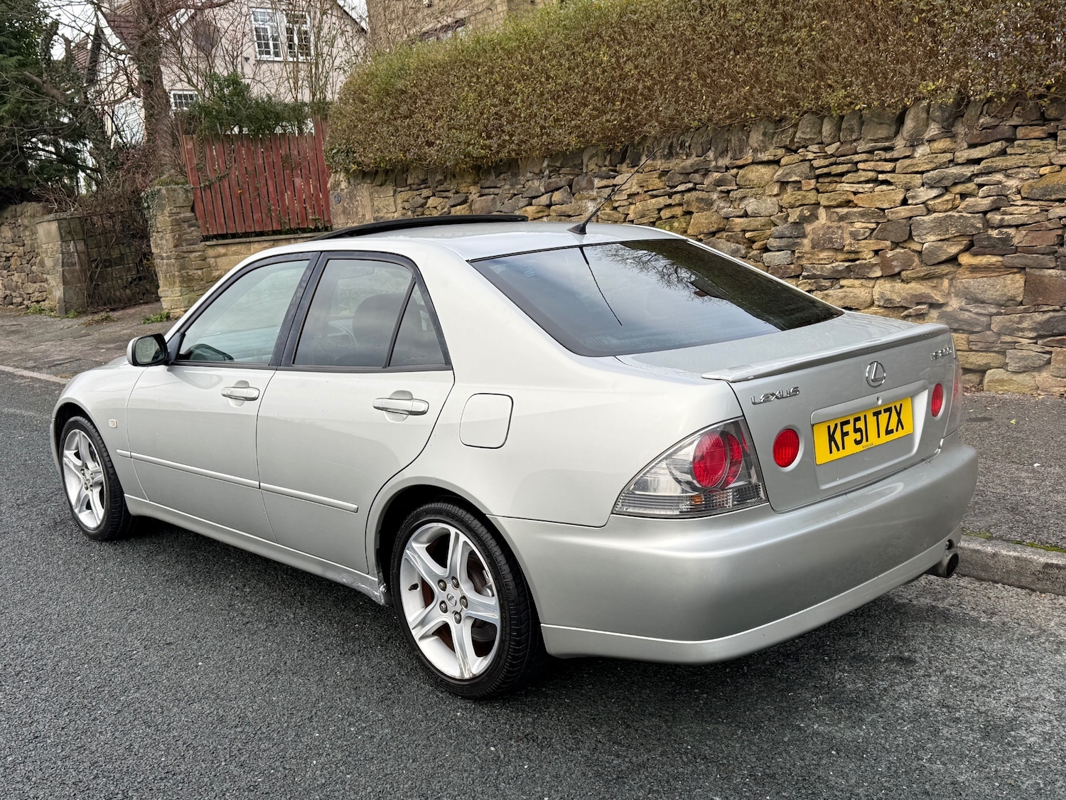 Used Lexus IS 2001 for sale - 77142910: Photo 7