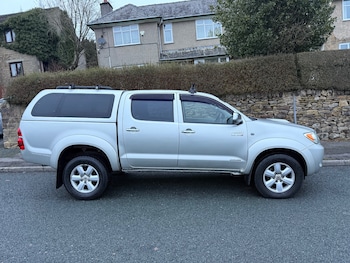Used Toyota Hilux 2007 for sale - 77142906: Photo