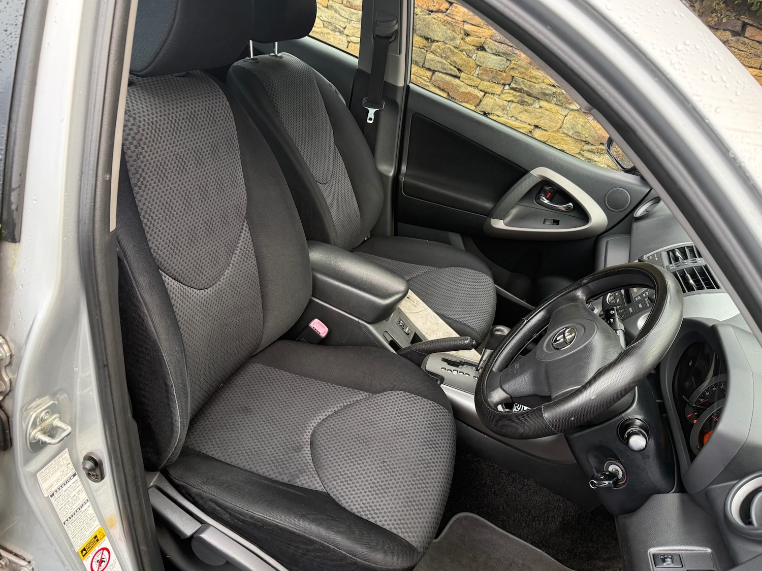 Used Toyota RAV4 2006 for sale - 76613669: Photo 11