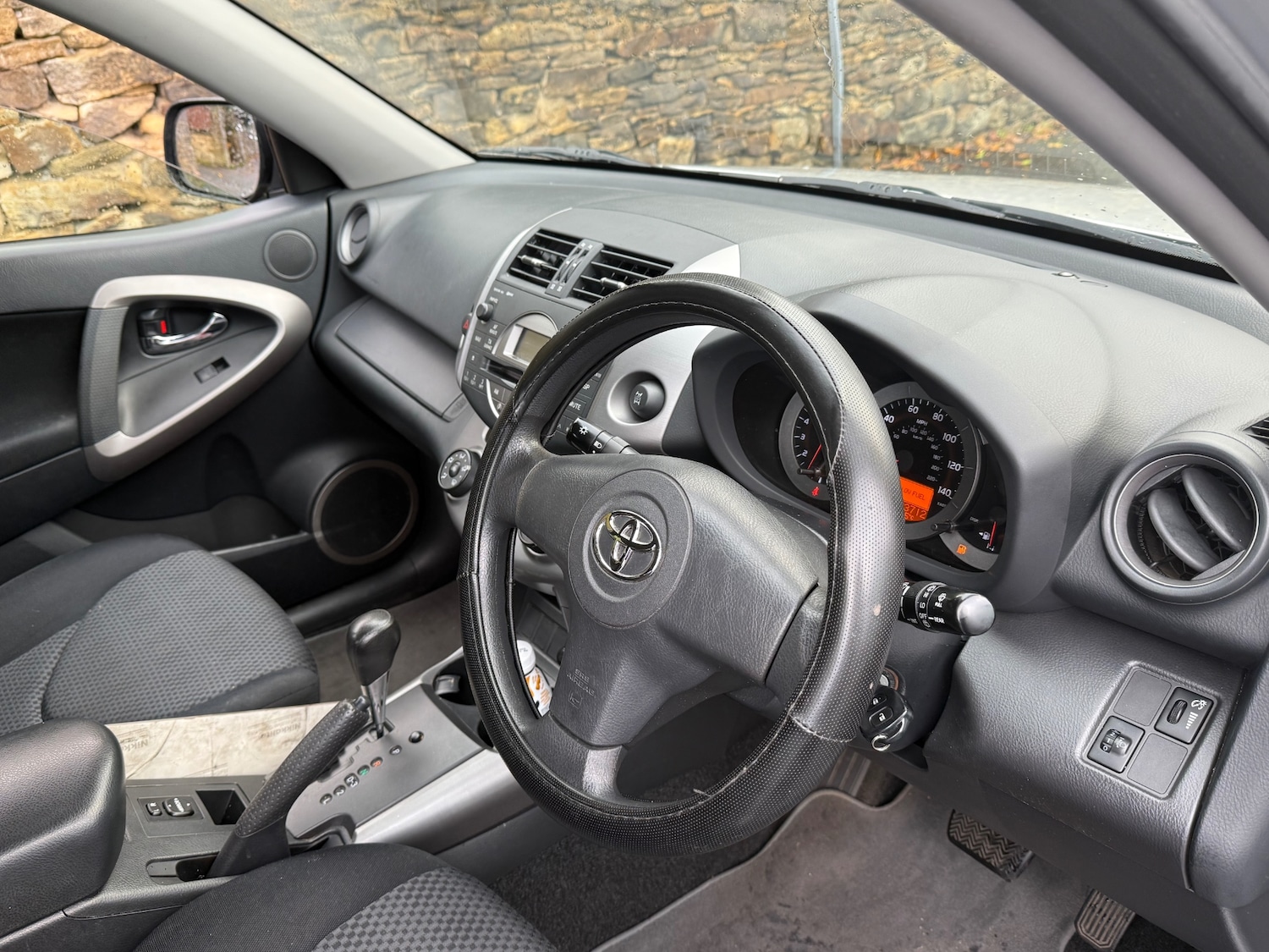 Used Toyota RAV4 2006 for sale - 76613669: Photo 9