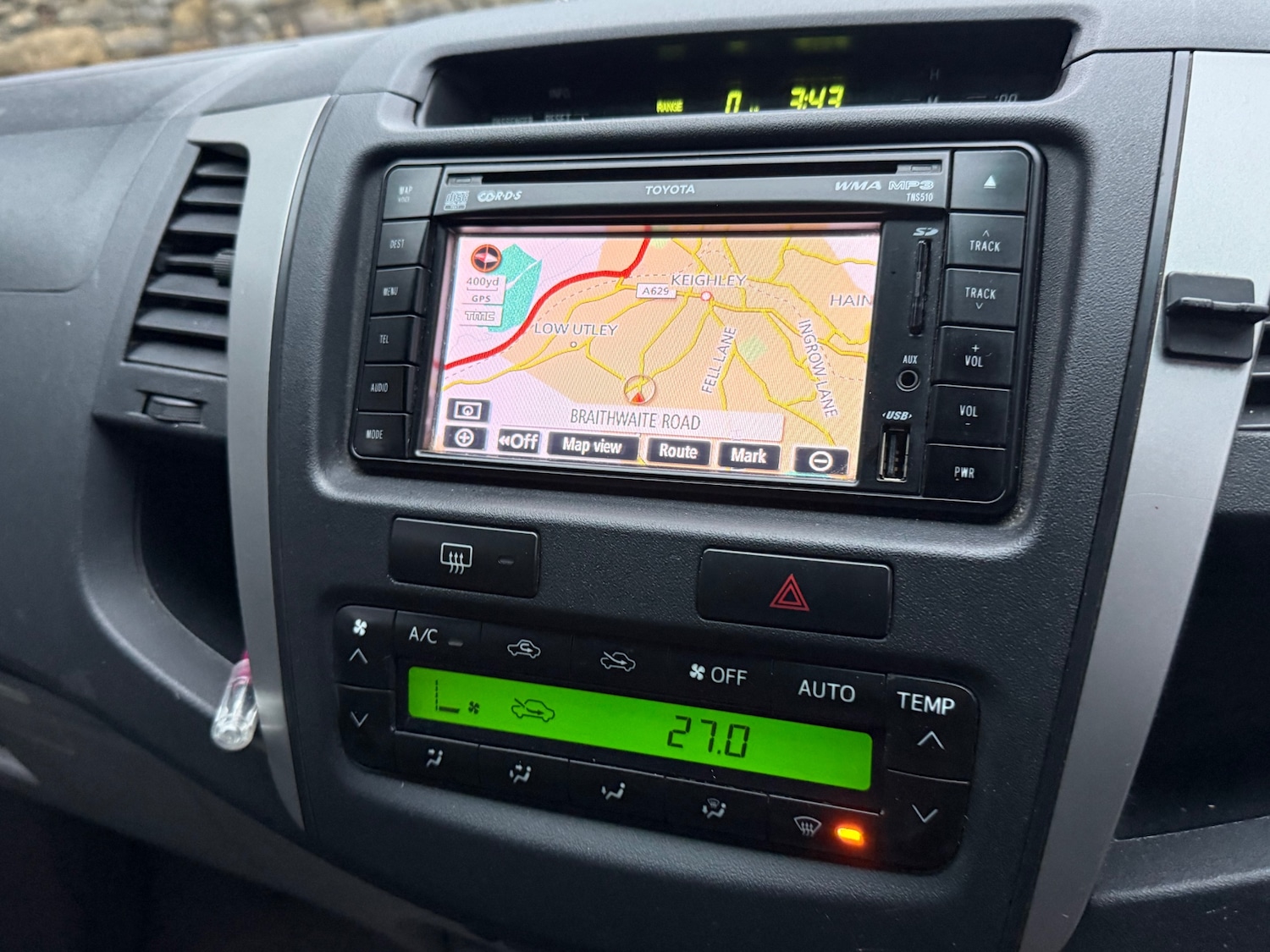 Used Toyota Hilux 2010 for sale - 76885210: Photo 12