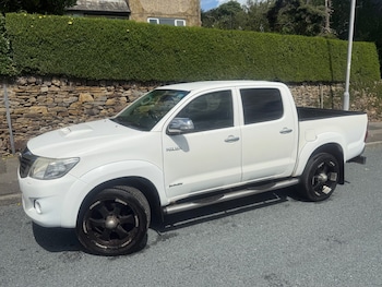 Used Toyota Hilux 2012 for sale - 75119053: Photo