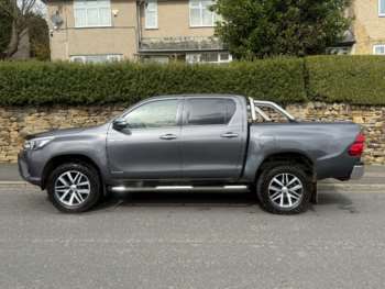 Used Toyota Hilux 2016 for sale - 74360649: Photo