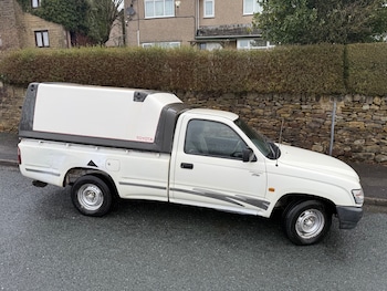 Toyota Hilux feature image