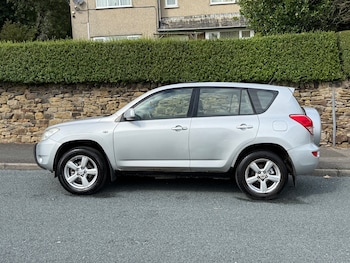 Used Toyota RAV4 2006 for sale - 76525776: Photo