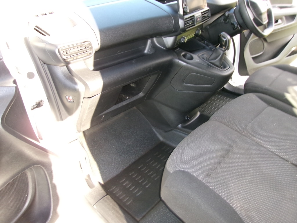 Used Peugeot Partner 2020 for sale - 76536920: Photo 11