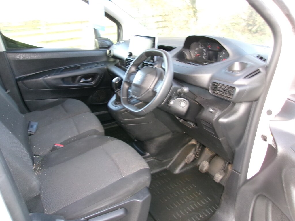 Used Peugeot Partner 2020 for sale - 76536920: Photo 13