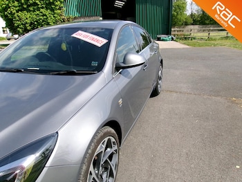 Used Vauxhall Insignia 2016 for sale - 74575985: Photo