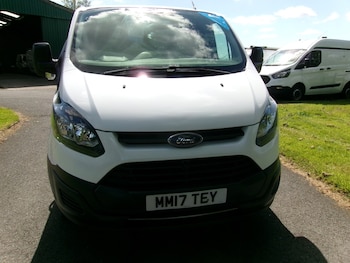Used Ford Transit Custom 2017 for sale - 78546070: Photo