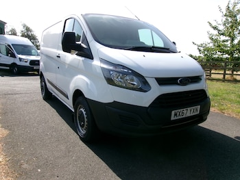 Used Ford Transit Custom 2017 for sale - 79531895: Photo