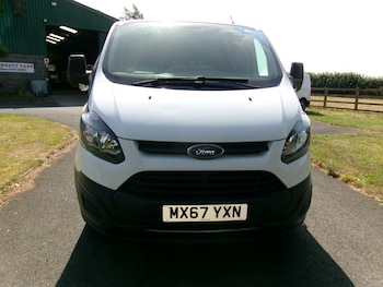 Used Ford Transit Custom 2017 for sale - 79531895: Photo